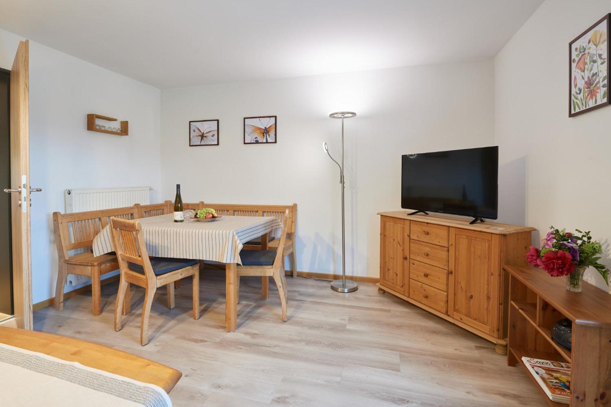Ferienwohnung Hoefler Bayerisch Gmain Exteriör bild